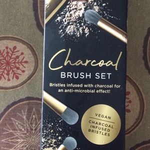BILLION DOLLAR CHARCOAL BRUSH SET